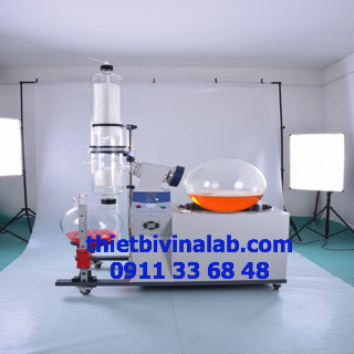 Máy cô quay chân không 100 lít RV-100L-D